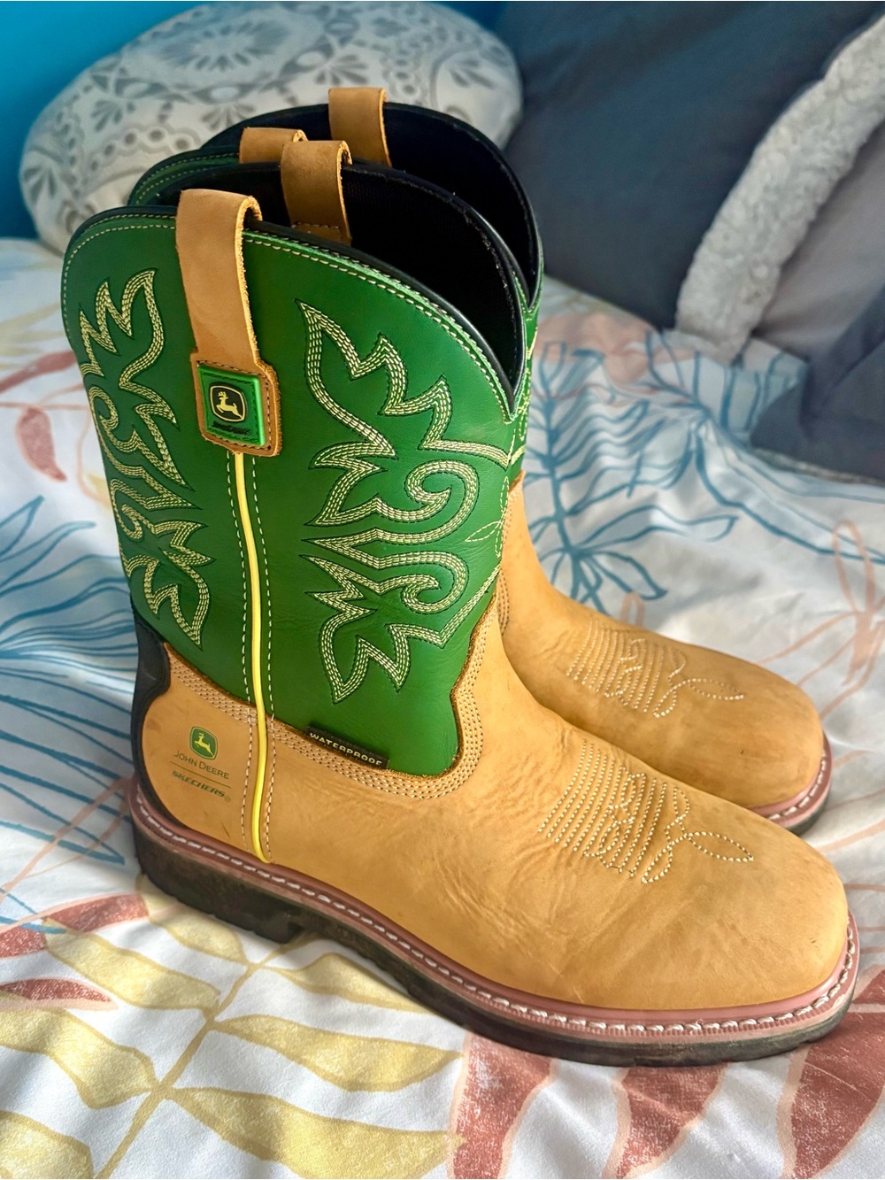 Sketchers x John Deere Rowood Green & Tan Leather Waterproof Cowboy Boots Sz7